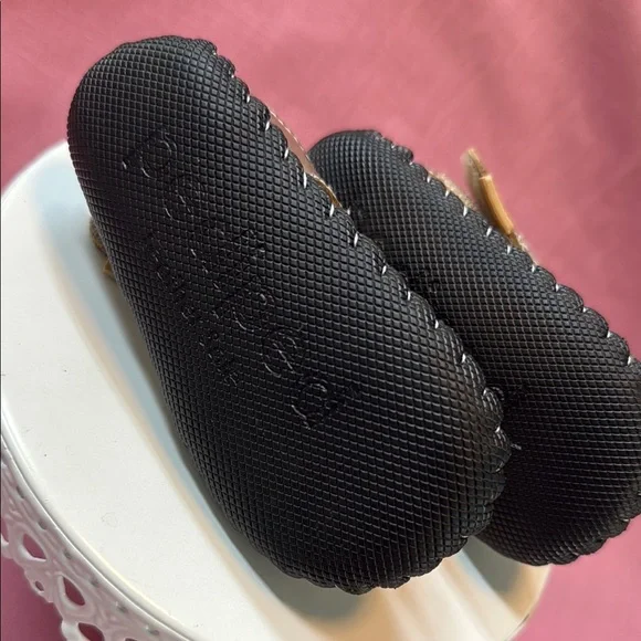 Pediped Gold Dress Shoes T-Strap Design - Picture 3 of 6